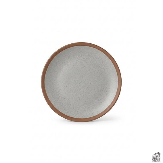 White dinner plate