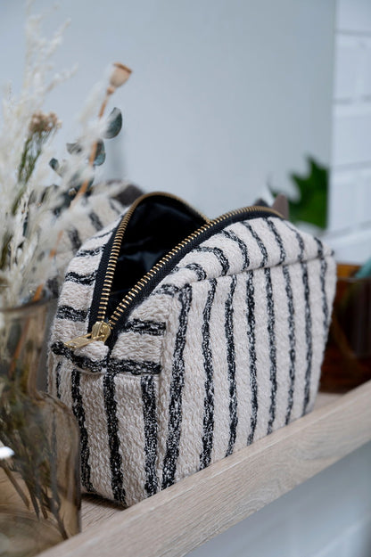 Makeup bag